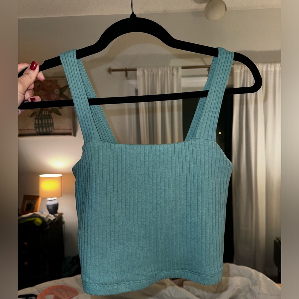 American Eagle top